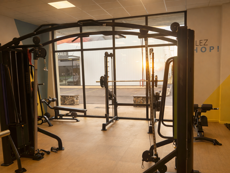 Barre guidée et tirage - musculation